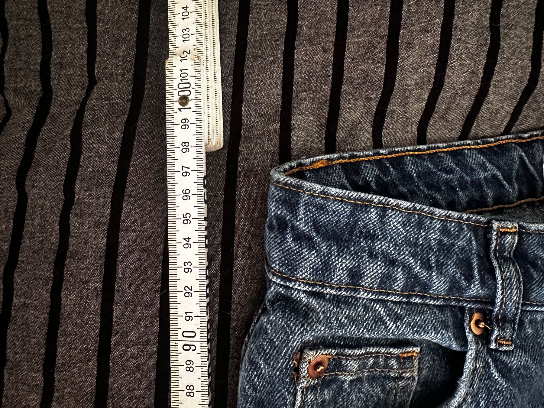 H&M Jeans: SET 2 Stück H&M Jeans - Mom Jeans – Usato da Haldenstein venduto da enie123 4