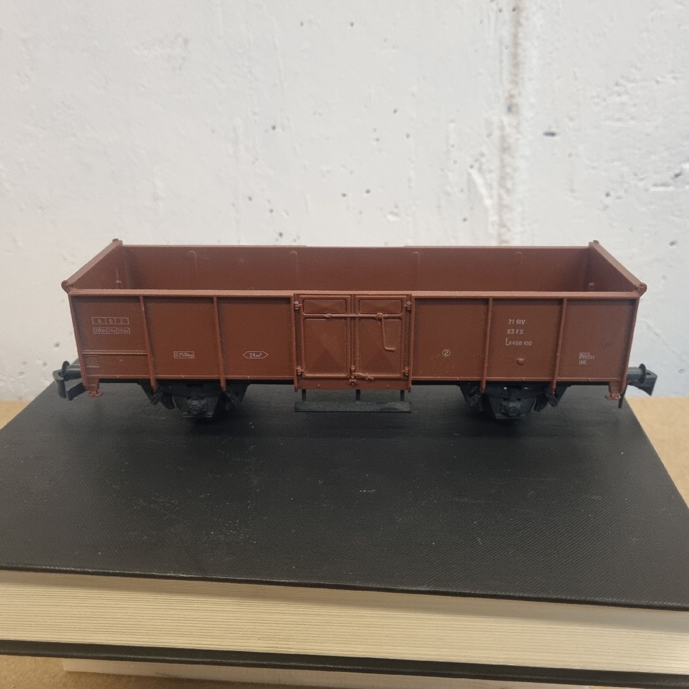 Lima Modellini di ferrovie: Güterwagen FS Typ Spur 0 Lima – Usato da Männedorf venduto da Modell-Spezialisten 1