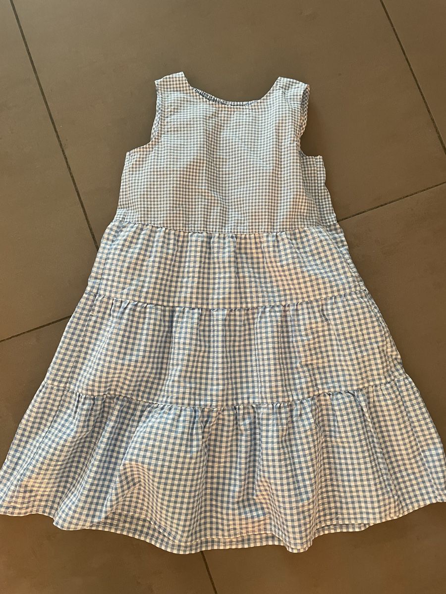 Uniqlo Vestiti & Gonne: Robe Uniqlo 130 – Nuovo (secondo la descrizione) da Zürich venduto da yaelle106