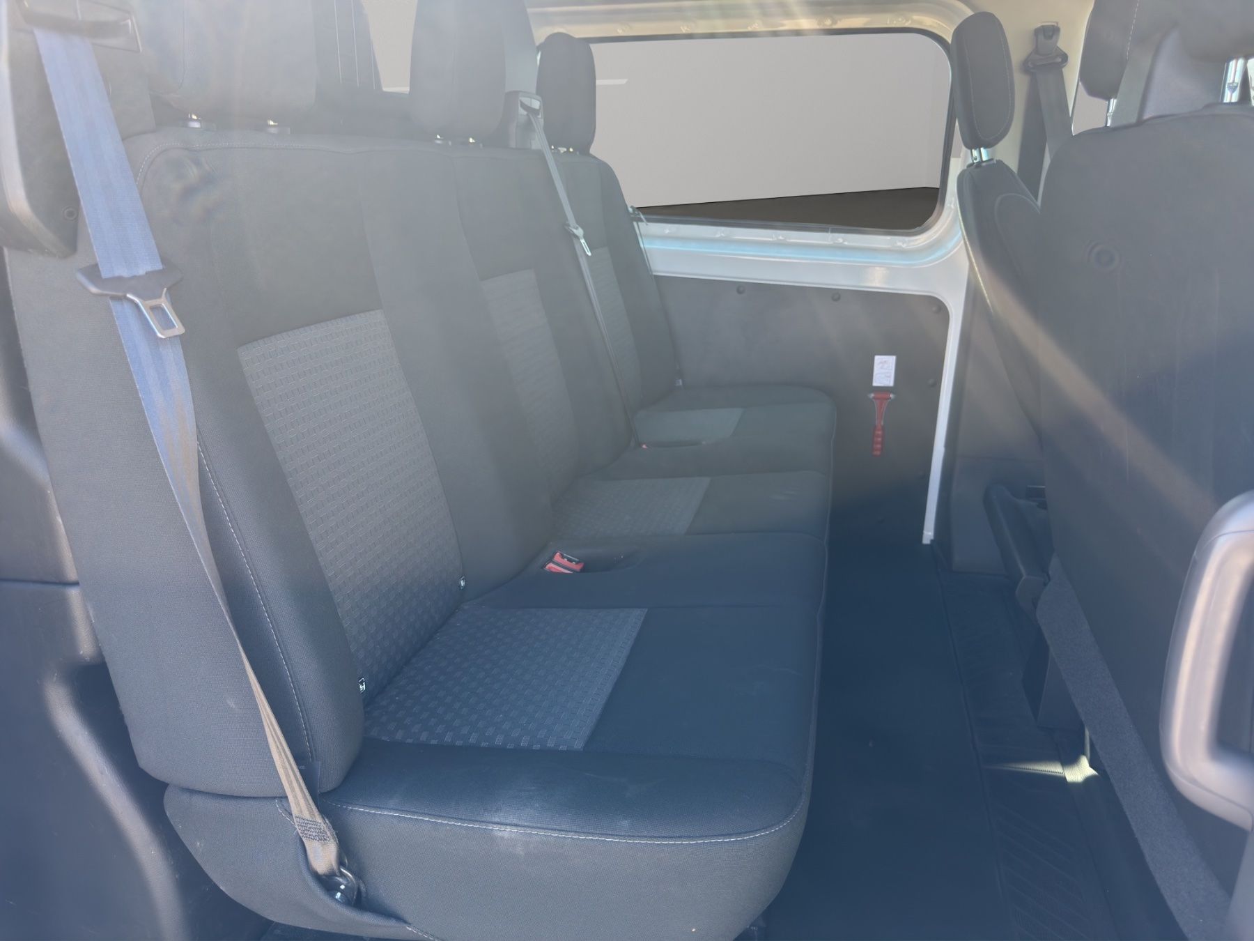 Ford Veicoli commerciali: Ford Transit  Costum 6 Platz  DK – Usato da Kirchberg BE venduto da hybrit 4
