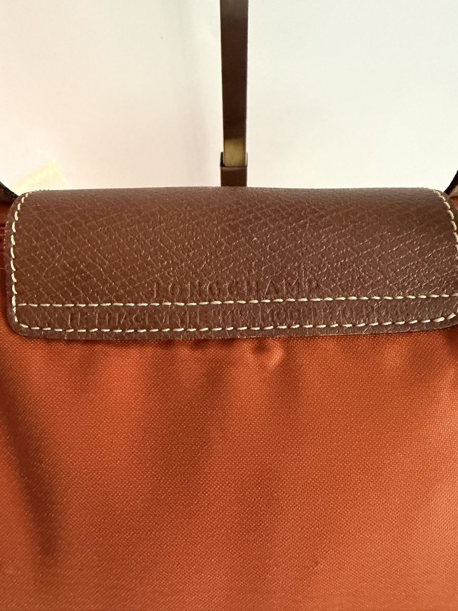 Longchamp Sacs femmes: Original Longchamp Le Pliage M Handtasche  – D'occasion à Vionnaz par b_f_d_r_g 2
