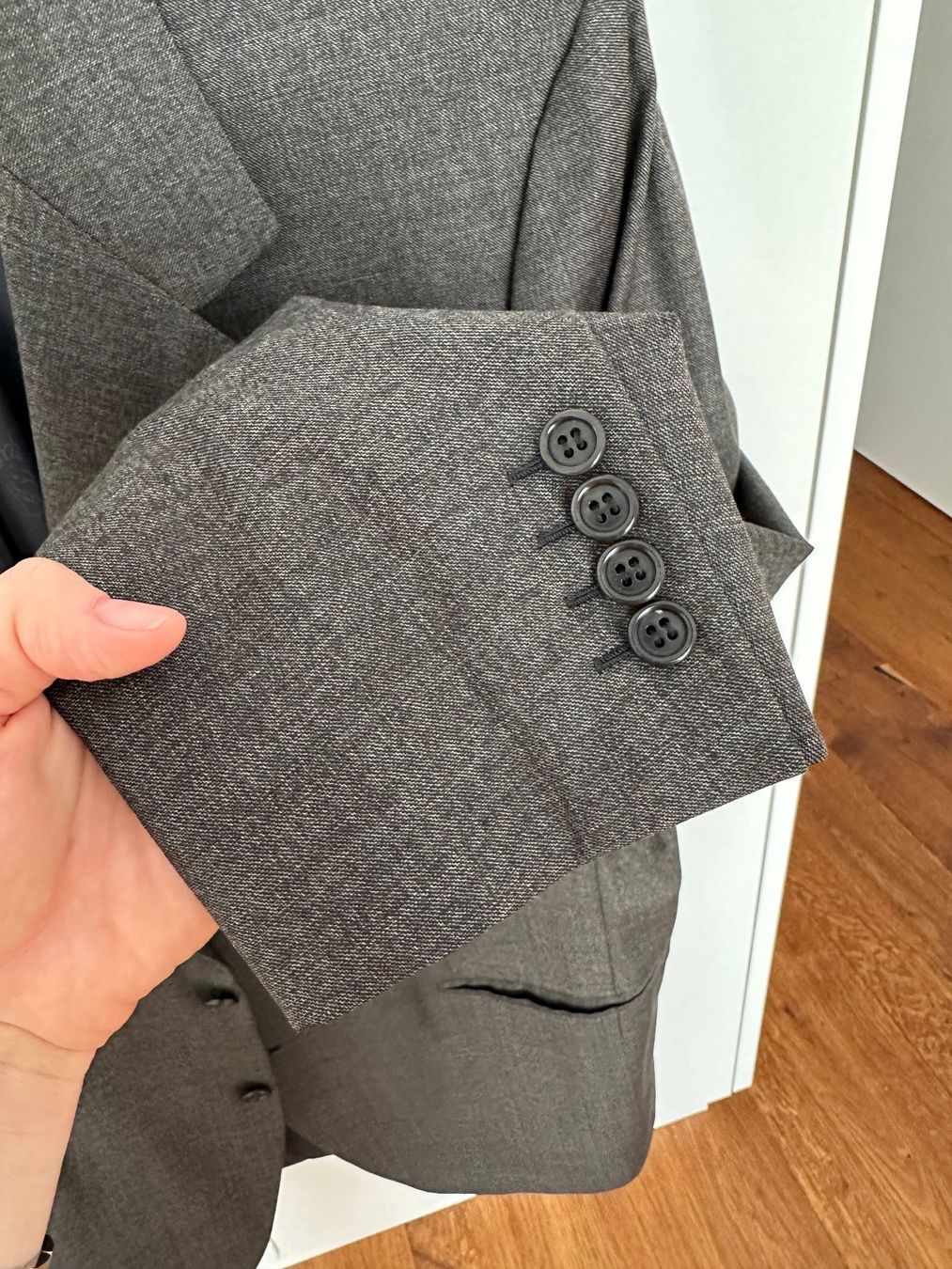 Brioni Anzüge: Brioni men’s wool jacket, perfect condition, size 54 – Gebraucht aus Küssnacht am Rigi von hor_dpb7 4