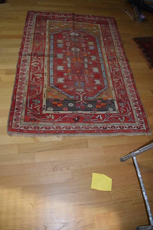 Tappeti: Pièce Rare Vieux Tapis Anadol – Usato da Brügg BE venduto da Aristotolius