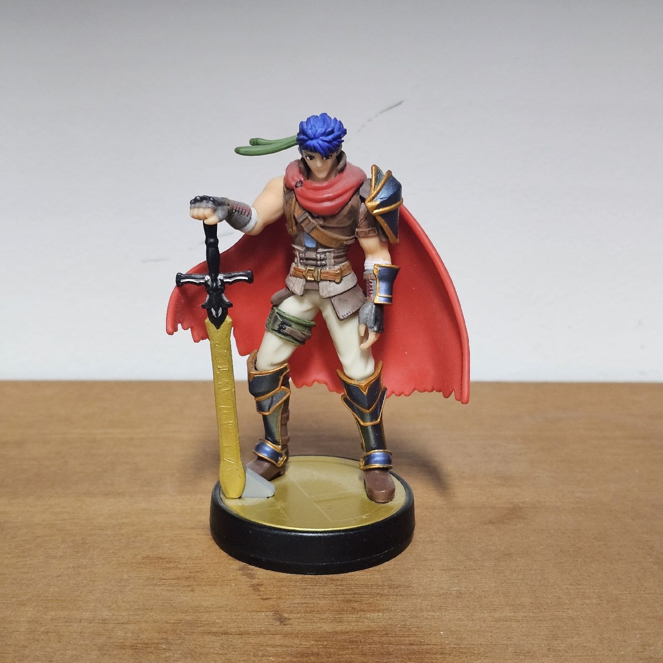 Nintendo Giochi: Amiibo Ike Fire Emblem - Collection Nintendo Switch! – Usato da rolle venduto da Noma-collectible