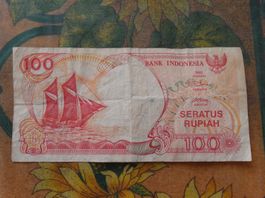 INDONESIE  (B)  100  Rupiah  Billet