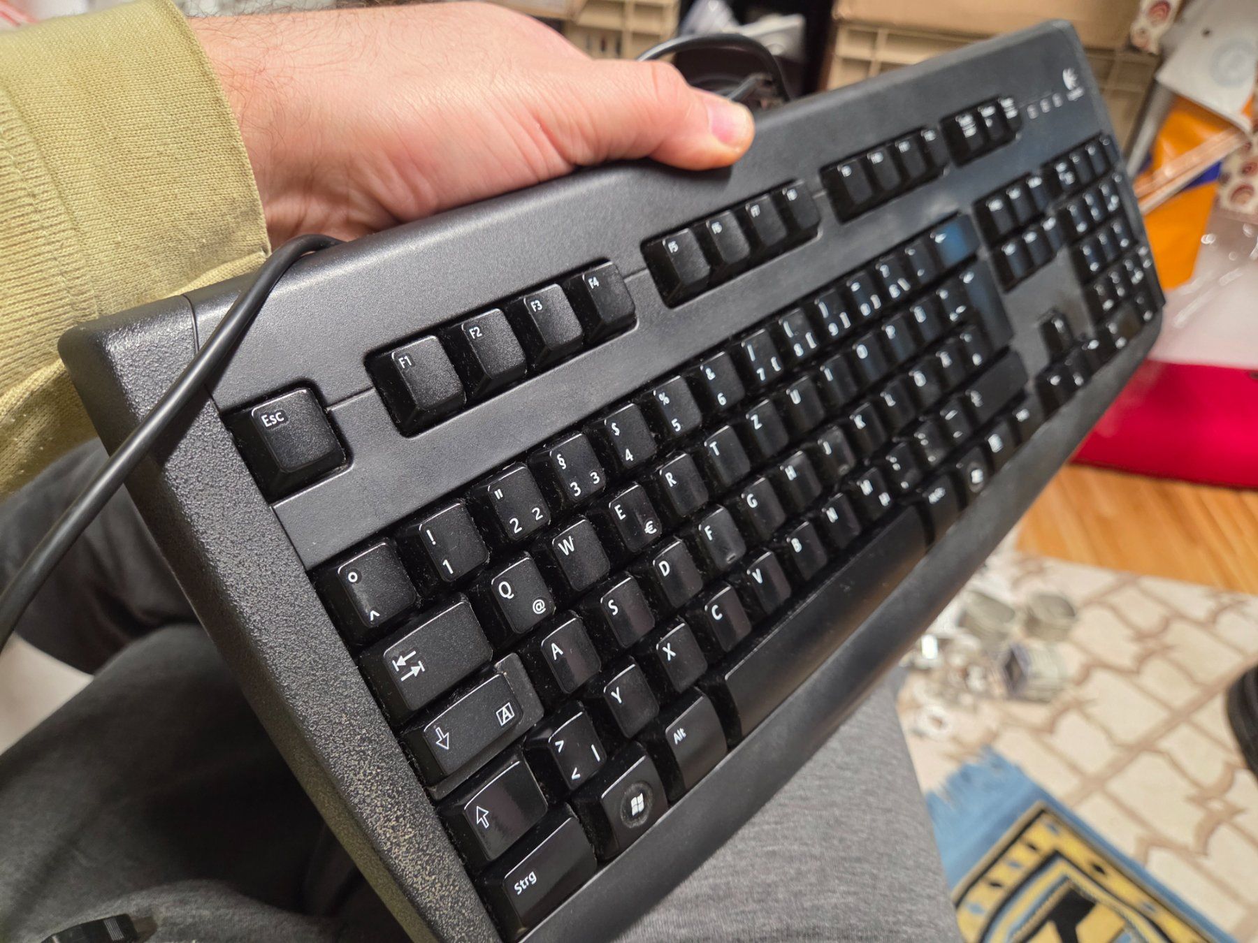 Lenovo Tastiere: Logitech De Luxe 250 Keyboard Tastatur QWERTZ-Layout – Usato da Zürich venduto da Alibaba1234