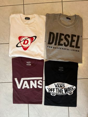 4 Shirts kurzarm - Top Zustand - 2 Diesel & 2 Vans