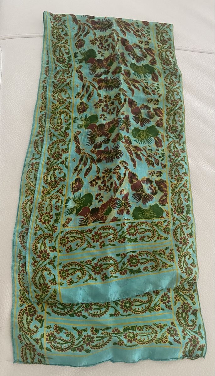Foulard & Sciarpe: Seiden Schal 🌸 – Usato da Opfikon venduto da Luis144 3