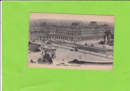 Paris-Le Louvre