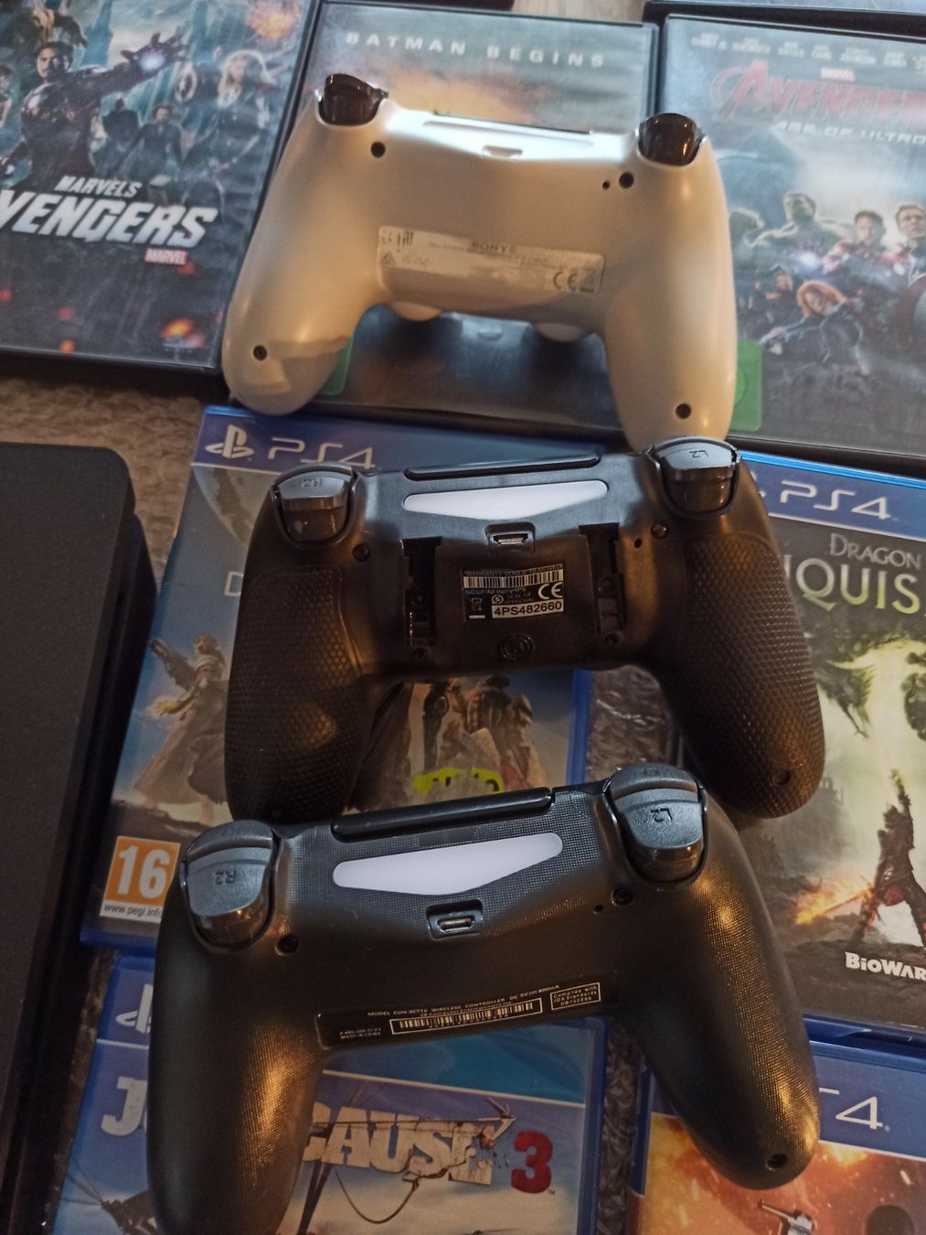 Sony Console: Sony PlayStation 4 PS4 Slim  / Controller / Spiele usw. – Usato da Oberweningen venduto da mar_87mx 3