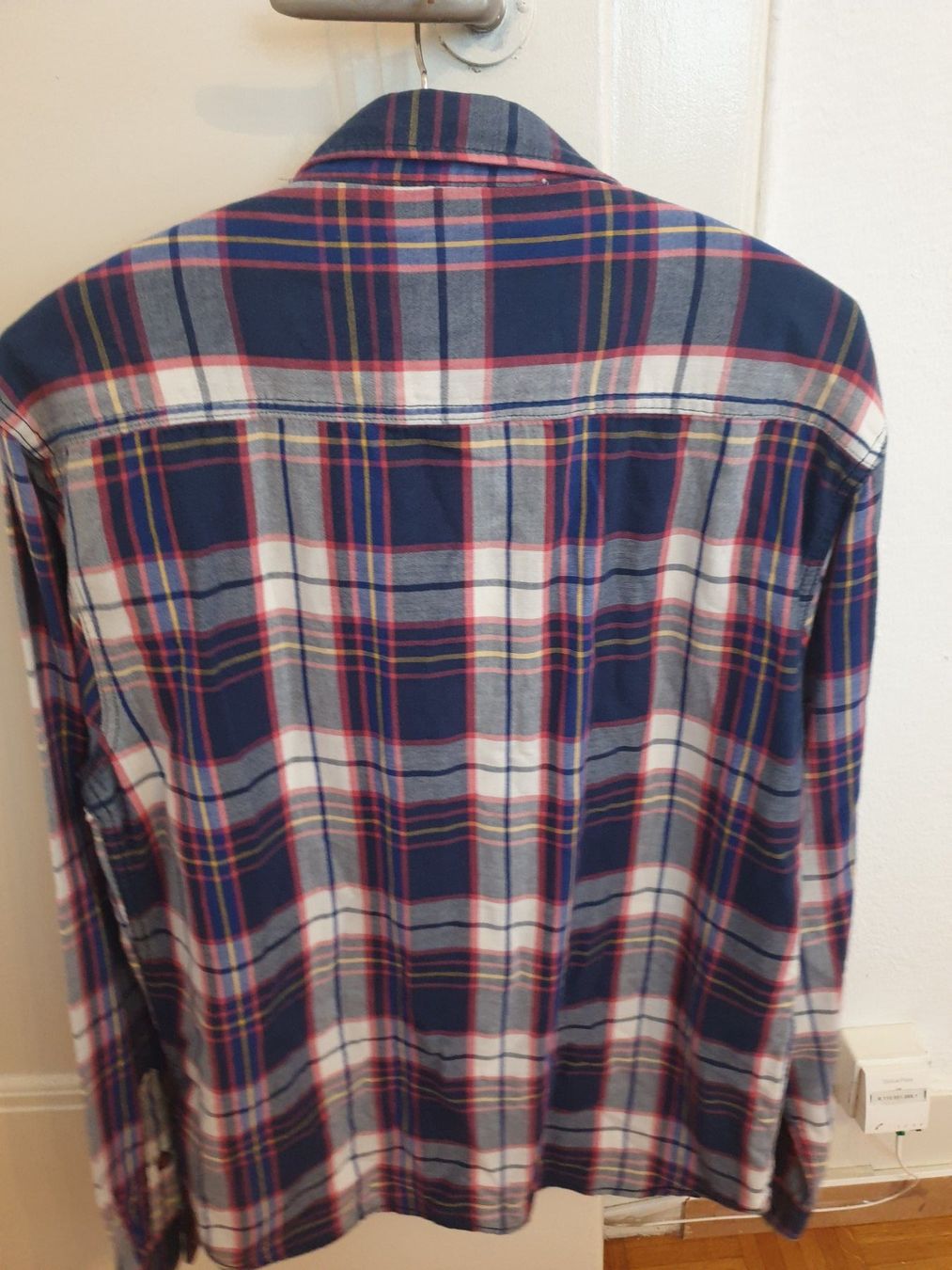 H&M T-shirt: Chemise à carreaux L – Usato da Lausanne venduto da Af2016 1