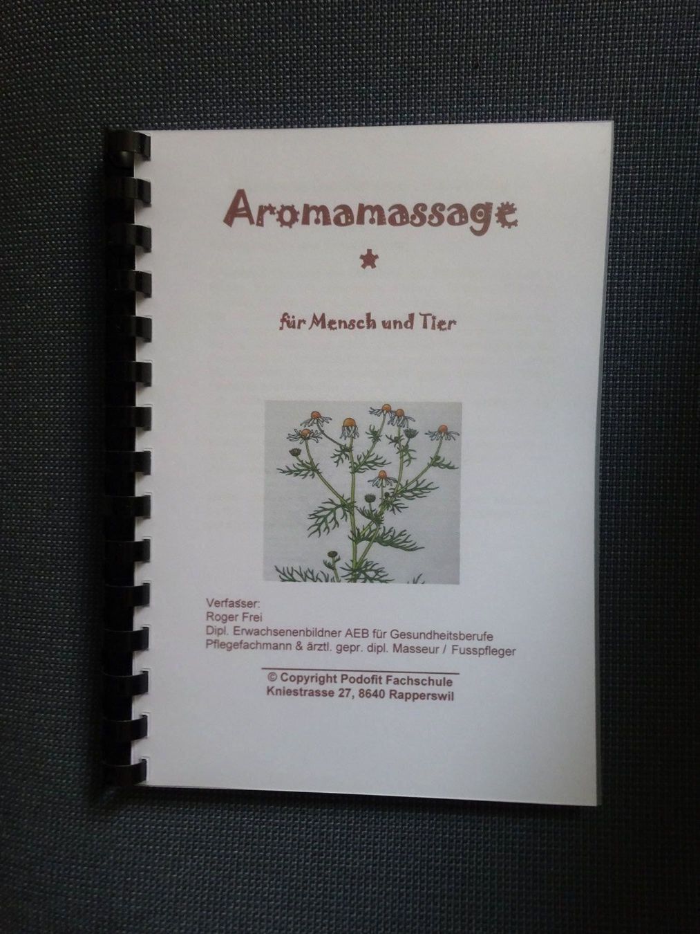 Libri: Aromamassage - E-Mailversand in PDF – Nuovo e nell'imballaggio originale da Uznach venduto da Snoby