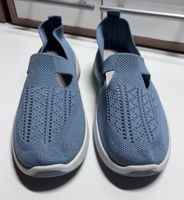 Sommerschuhe - luftdurchlässig, leicht - Gr. 39