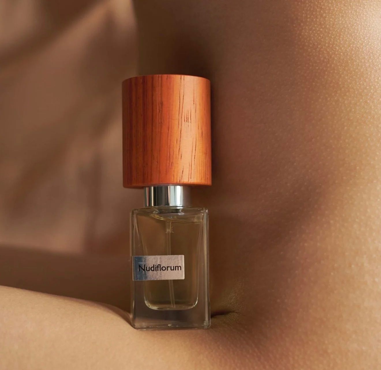 Profumi & Eau de Toilette: NASSOMATTO Nudiflorum 2 ml sample – Nuovo (secondo la descrizione) da Chêne-Bougeries venduto da Seetooyoo 8