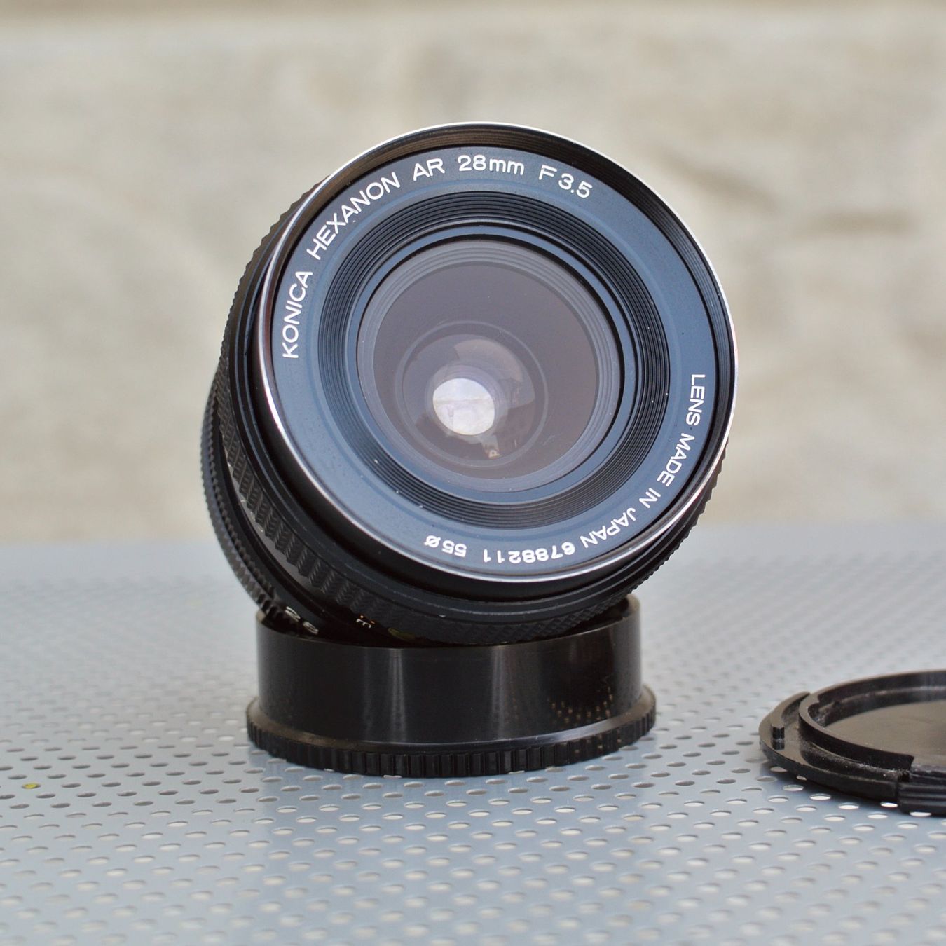 Konica Obiettivi: Konica Hexanon AR 28mm F3.5 – Usato da Frauenfeld venduto da Camel16