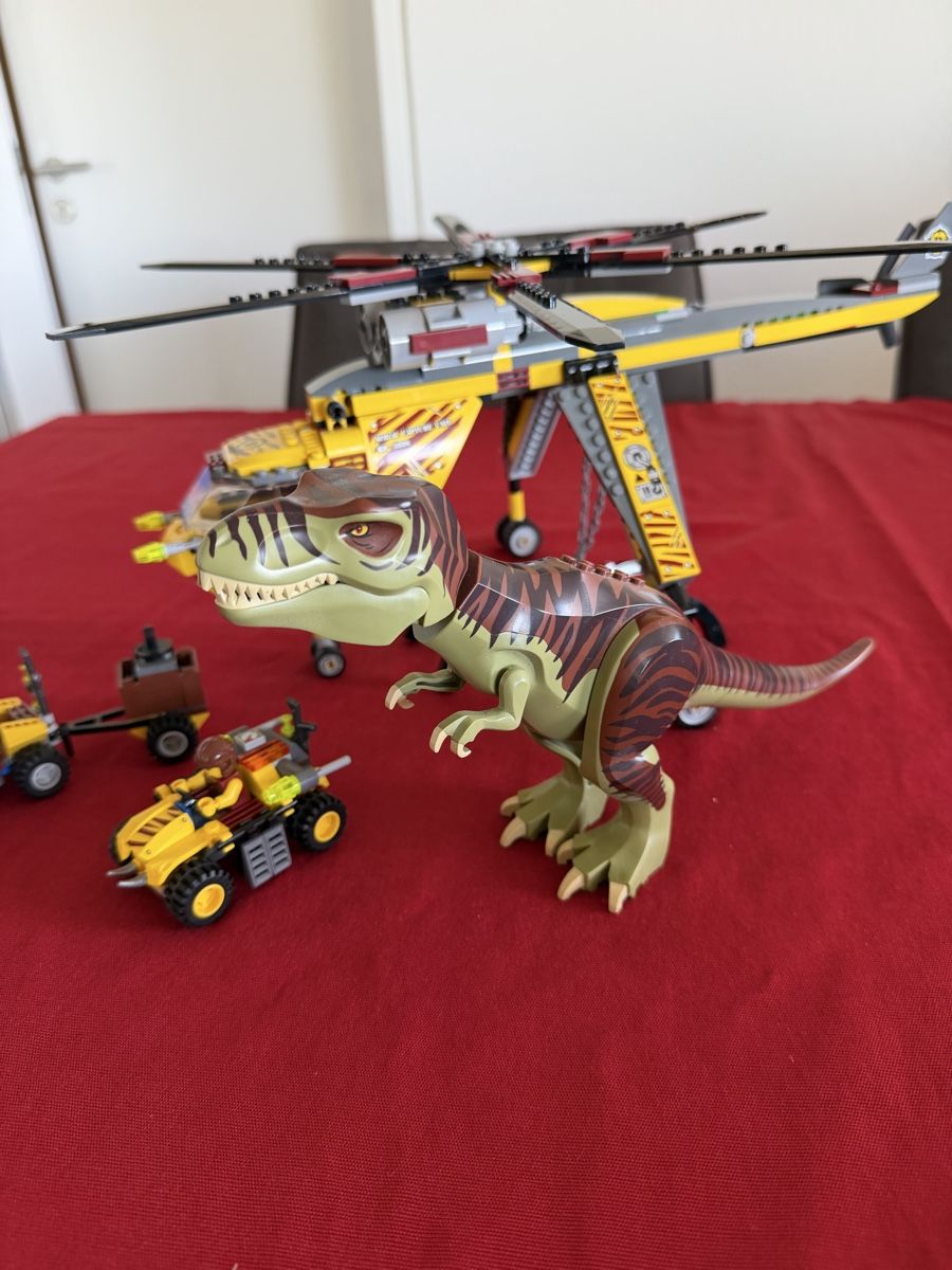Lego Baukästen: Lego Dino Set – Gebraucht aus Kloten von Mak10auto