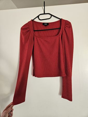 Haut taille 34