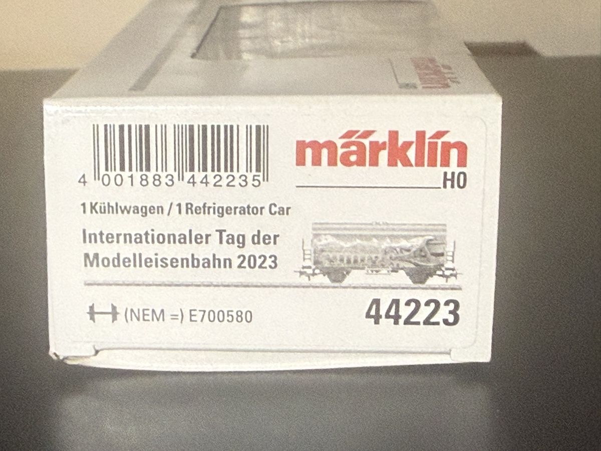 Märklin Modelleisenbahnen: Märklin RhB Wagen – Neu (gemäss Beschreibung) aus Thusis von Jasmin1991995 1