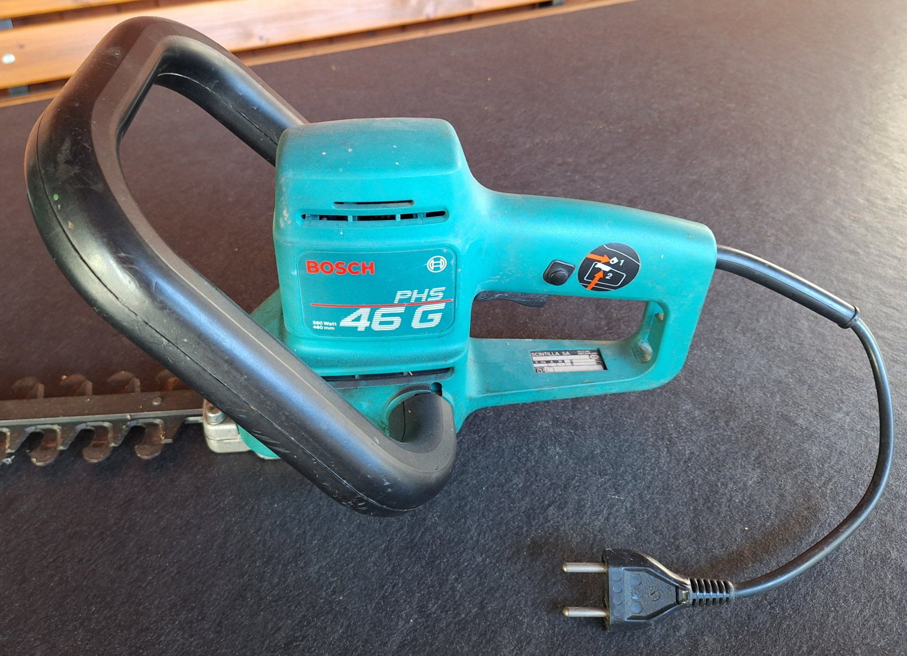 Bosch Tutti gli attrezzi: Bosch PHS 46 G Heckenschere – Usato da Wettingen venduto da Egro2 1