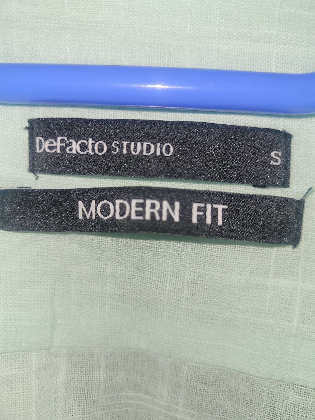 Camicie: Sommerhemd von DeFacto Studio, Gr. S, Modern Fit – Nuovo (secondo la descrizione) da Bassersdorf venduto da Hyri.i 1