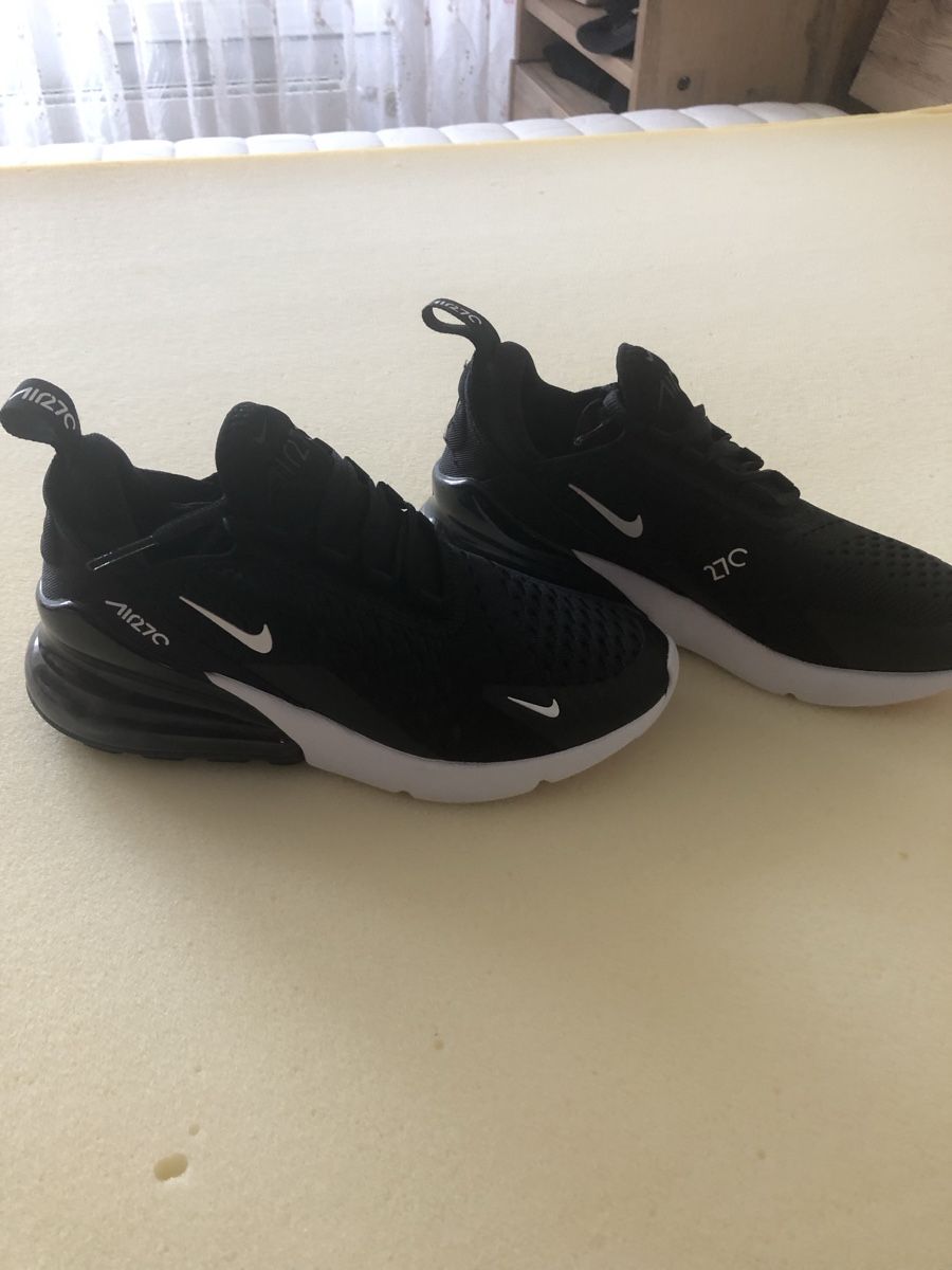 Nike Scarpe da donna: Nike Air Max 270, DamenSneaker, 35.5 – Nuovo (secondo la descrizione) da Rheinfelden venduto da zilif01