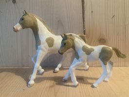 Schleich Pferd Stute mit Fohlen
