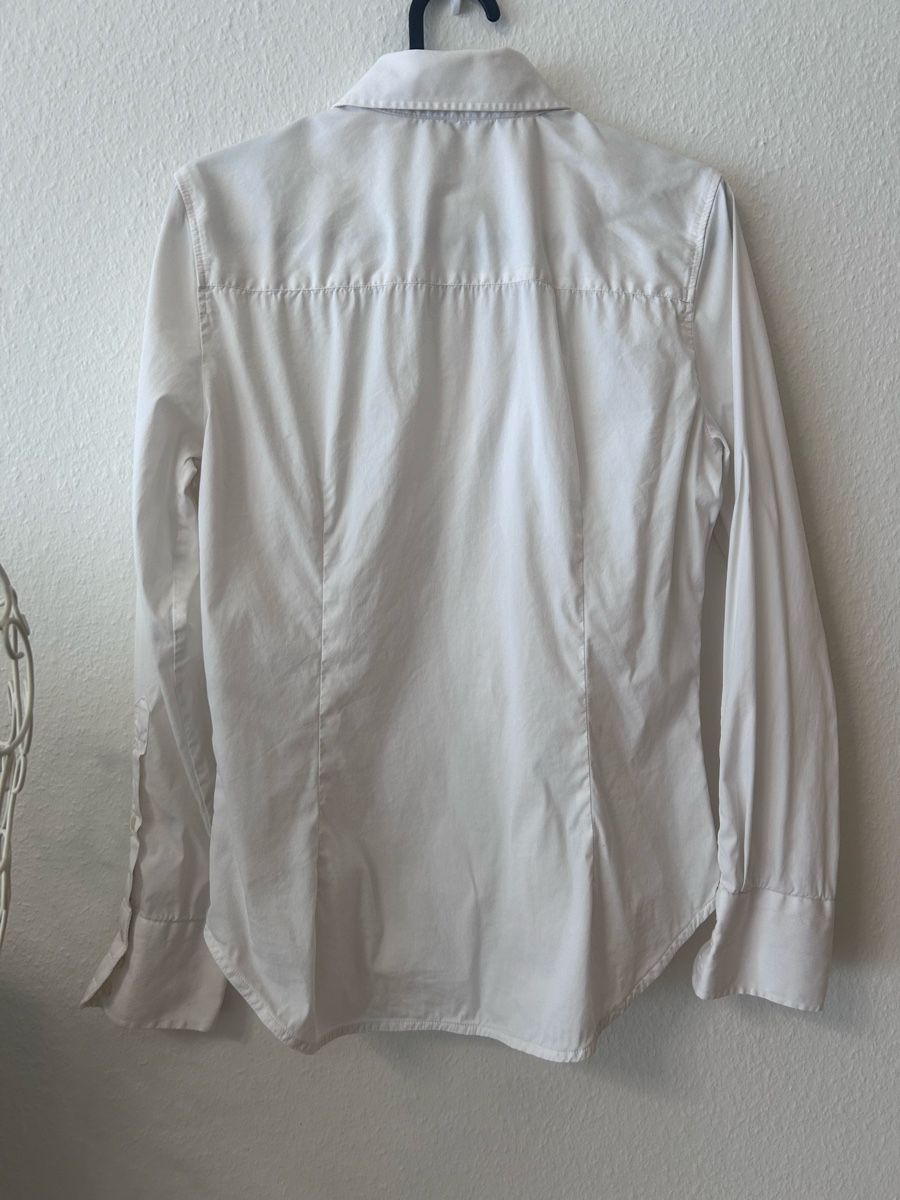 Zara Blusen: Chemise Zara Basic, cintrée, taille S-M – Gebraucht aus Carouge GE von Emilynette 3