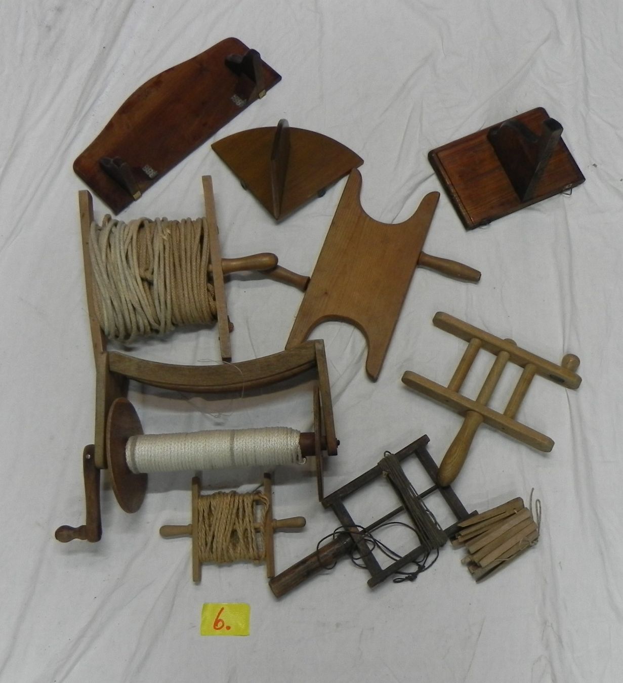 Tutte le decorazioni: Flohmarkt Artikel – Usato da Wolfenschiessen venduto da bricoleur69