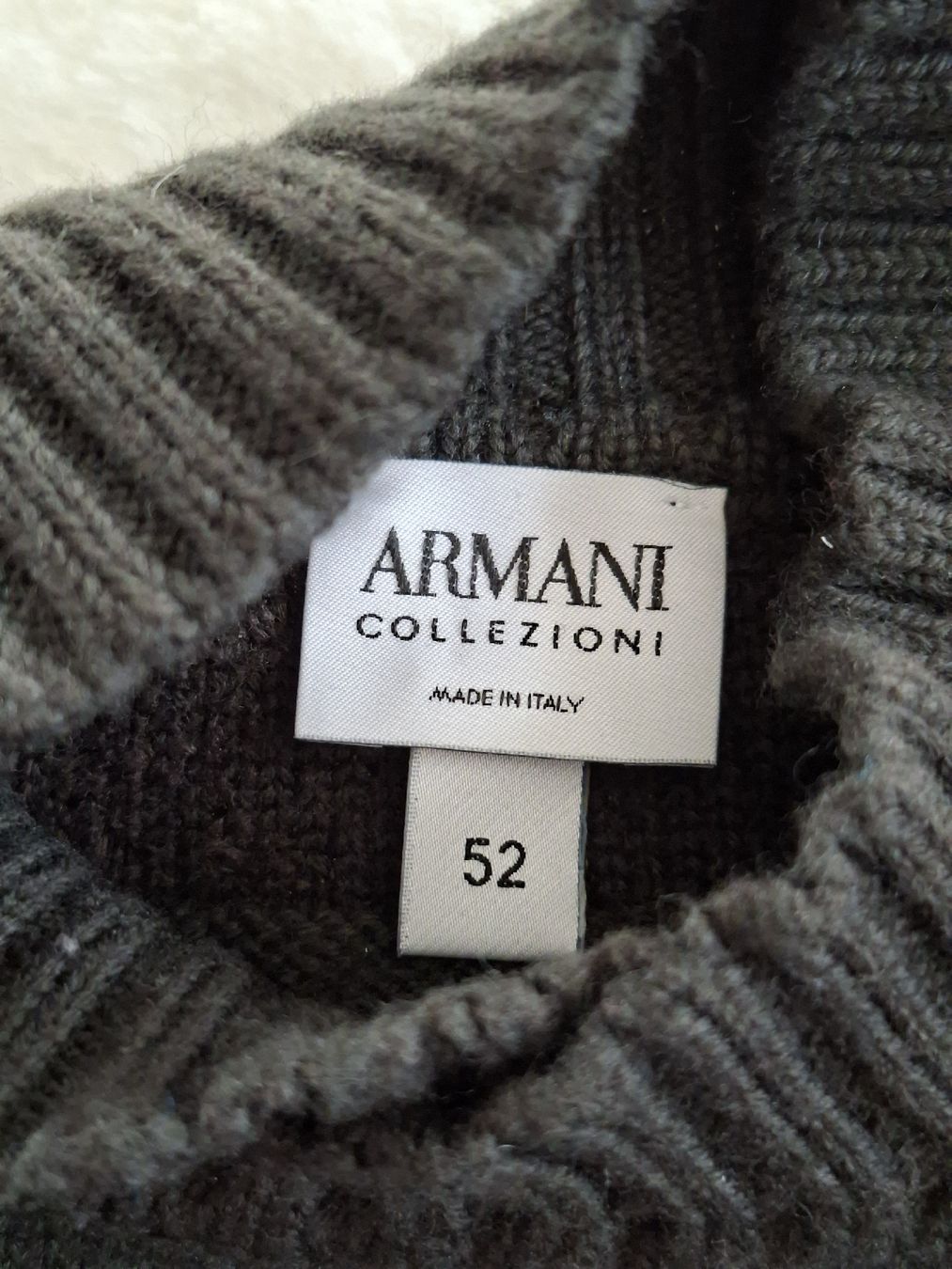Armani Maglioni & Felpe: Pull Armani Collection Homme, Taille 52, – Usato da Renens VD venduto da ser_j2fn 1