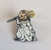 Chucky Braut Halloween Pin - Sammlerstück für Horrorfans!