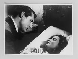 Foto Ingrid Bergman & Gary Grant  in Noctorius by Hitchcock