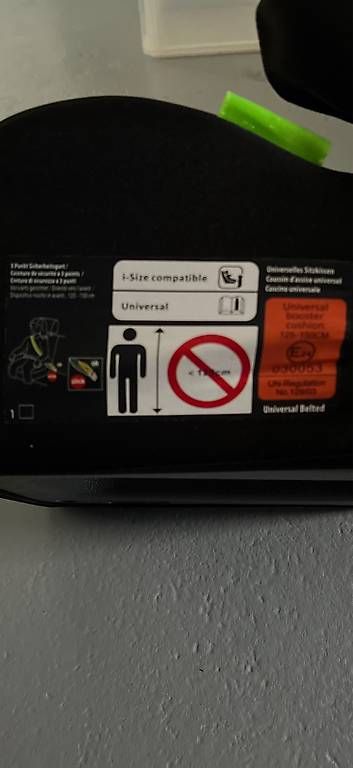 Sièges auto: Kindersitzerhöhung – D'occasion à frenkendorf par Gbuser5 1