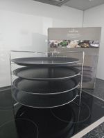 Pizzablech-Set Crofton mit 4 Blechen und Ständer fast neu