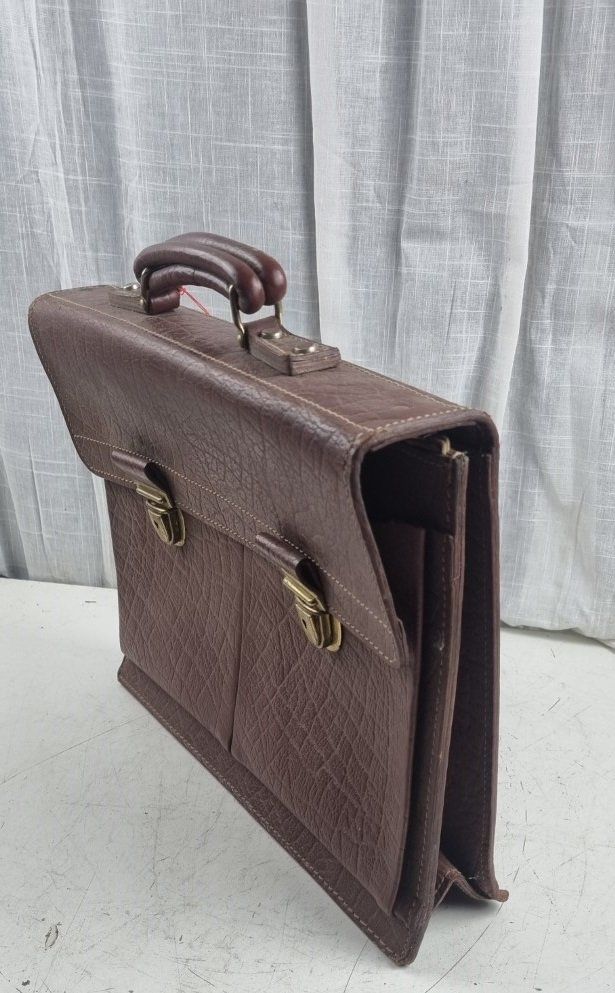 Koffer & Taschen: Aktentasche Ledertasche Rind gebraucht – Gebraucht aus Flums von Flumsantik 1