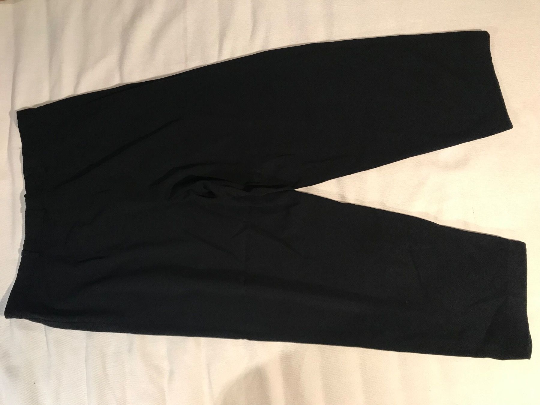 Pantaloni: Schwarze Damen-Hose – Usato da Therwil venduto da jonasiw 5