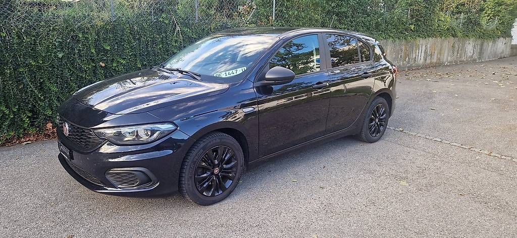 Autos: Fiat Tipo 1.4 16V ab MFK  – D'occasion à Brügg BE par Topoffice