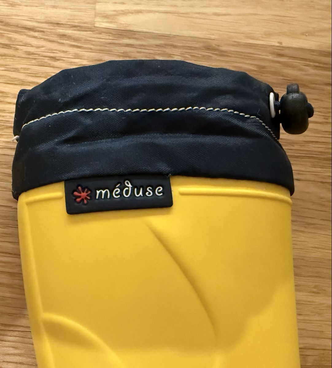 Schuhe für Jungen: Méduse - Bottes de pluie jaune, pointure 23 – Gebraucht aus Genève von valmath 1