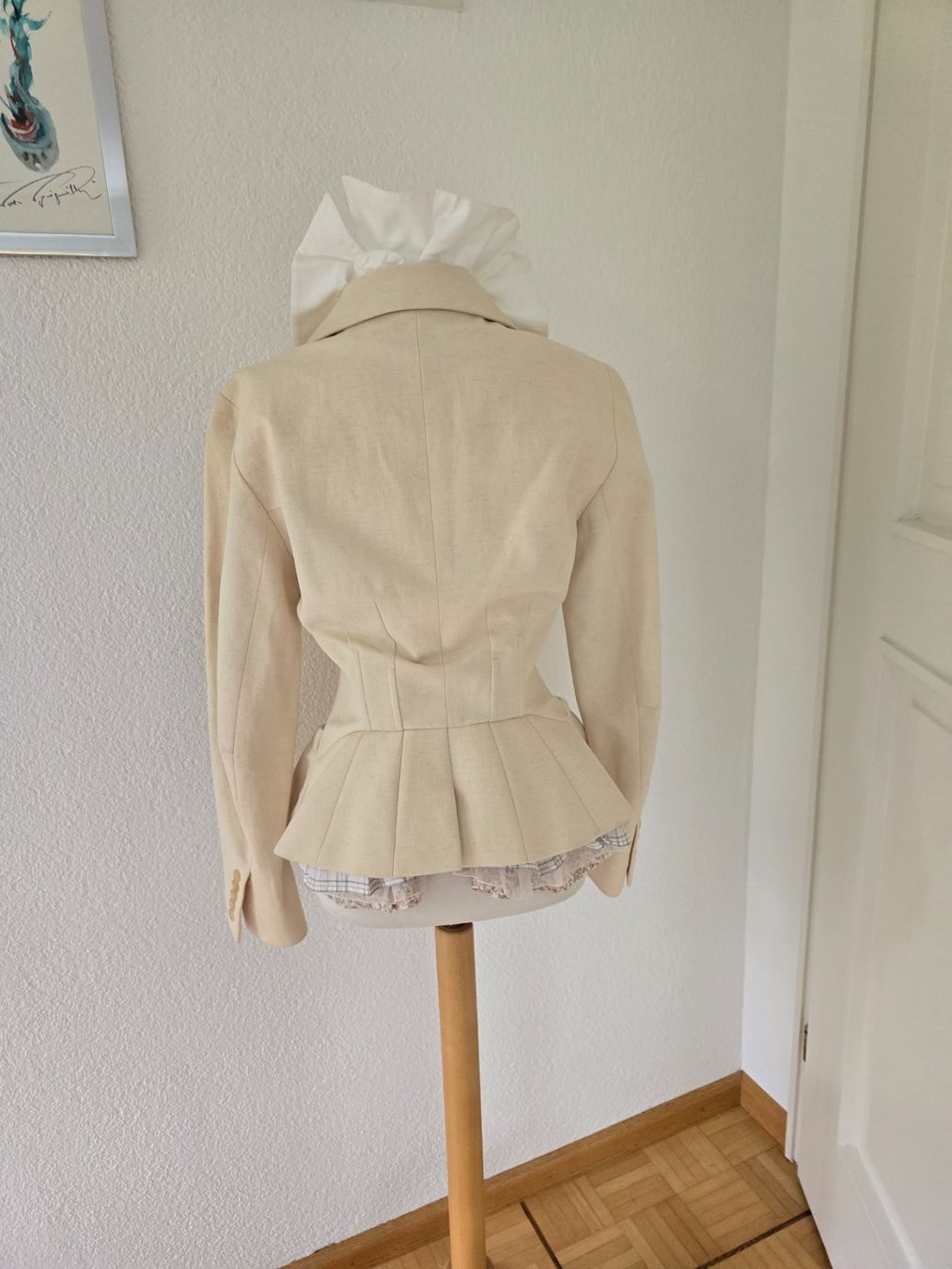 Louis Vuitton Jacken: Louis Vuitton Laufsteg Schösschenjacke Gr. 36 – Gebraucht aus Bottmingen von sandy_2 3