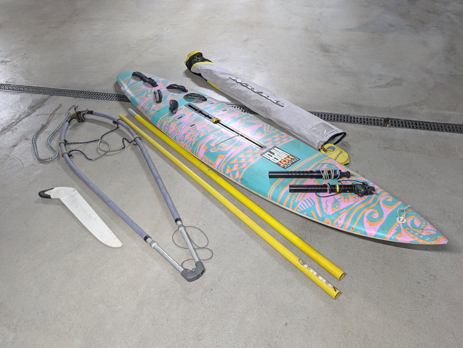 Tavole da surf e di nuoto: Fanatic Hot Viper Windsurfbrett – Usato da Dietikon venduto da ruvostar 4