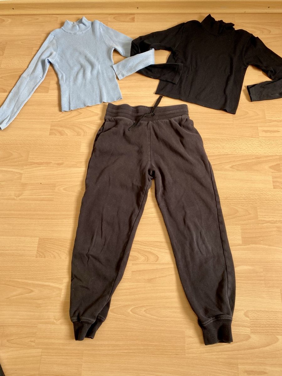 Lotti & Set di vestiti: Nr.100 Mädchen Kleiderpaket Gr. 146-152 – Usato da Brütten venduto da Acutis2006 3