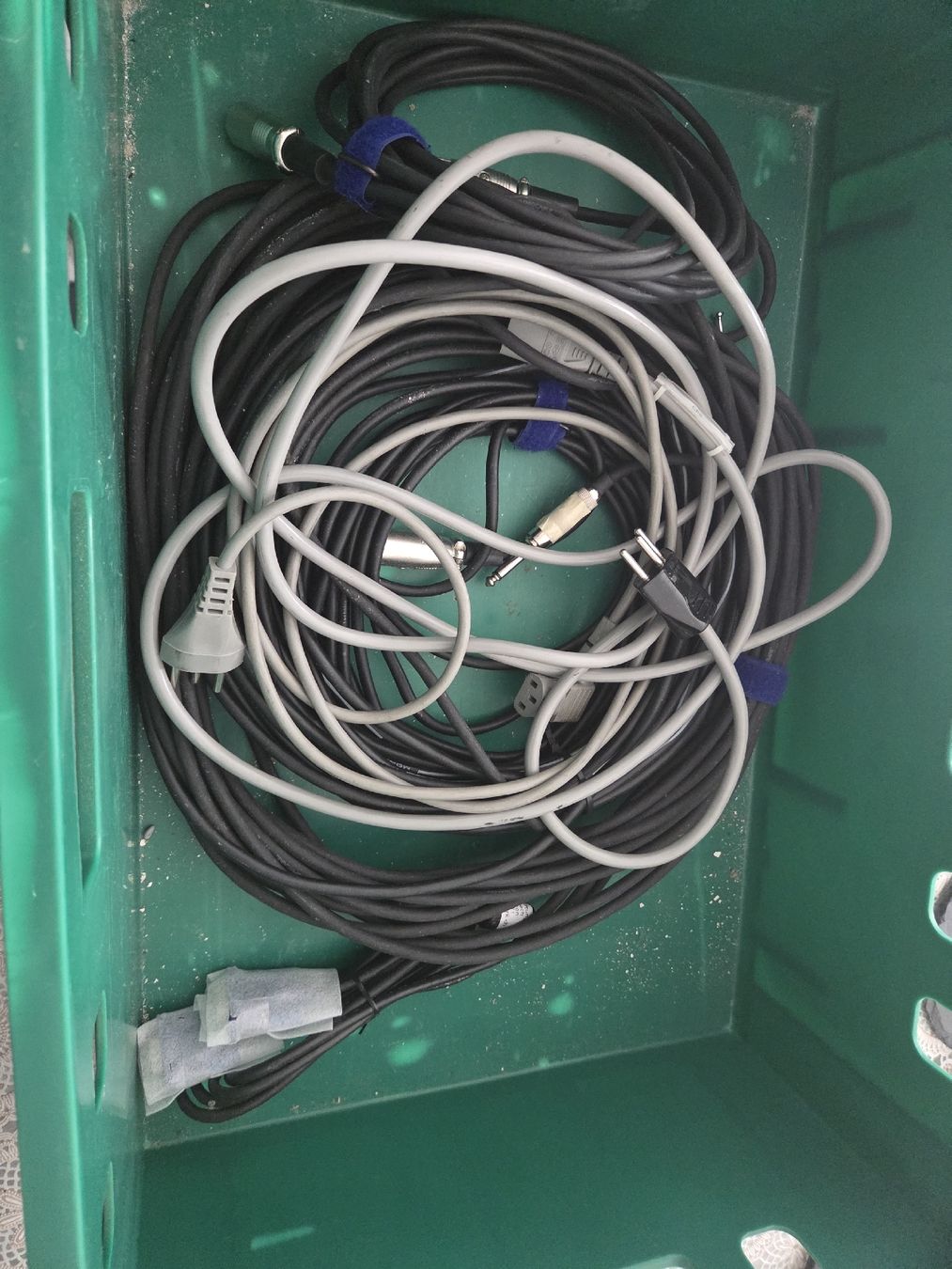 Lautsprecher: Lautprecher und ein Mikrofon – Gebraucht aus Dietikon von alb_68mv 3