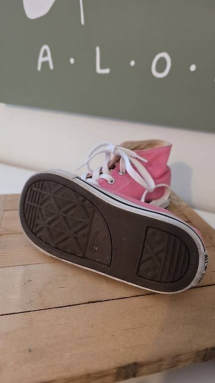 Scarpe per ragazzi: Converse Grösse  24 – Usato da Steinhausen venduto da Na18 2