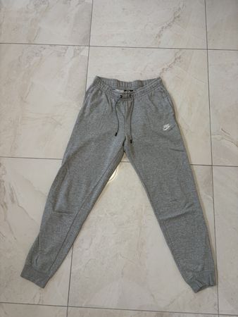 Nike Trainerhose Hellgrau