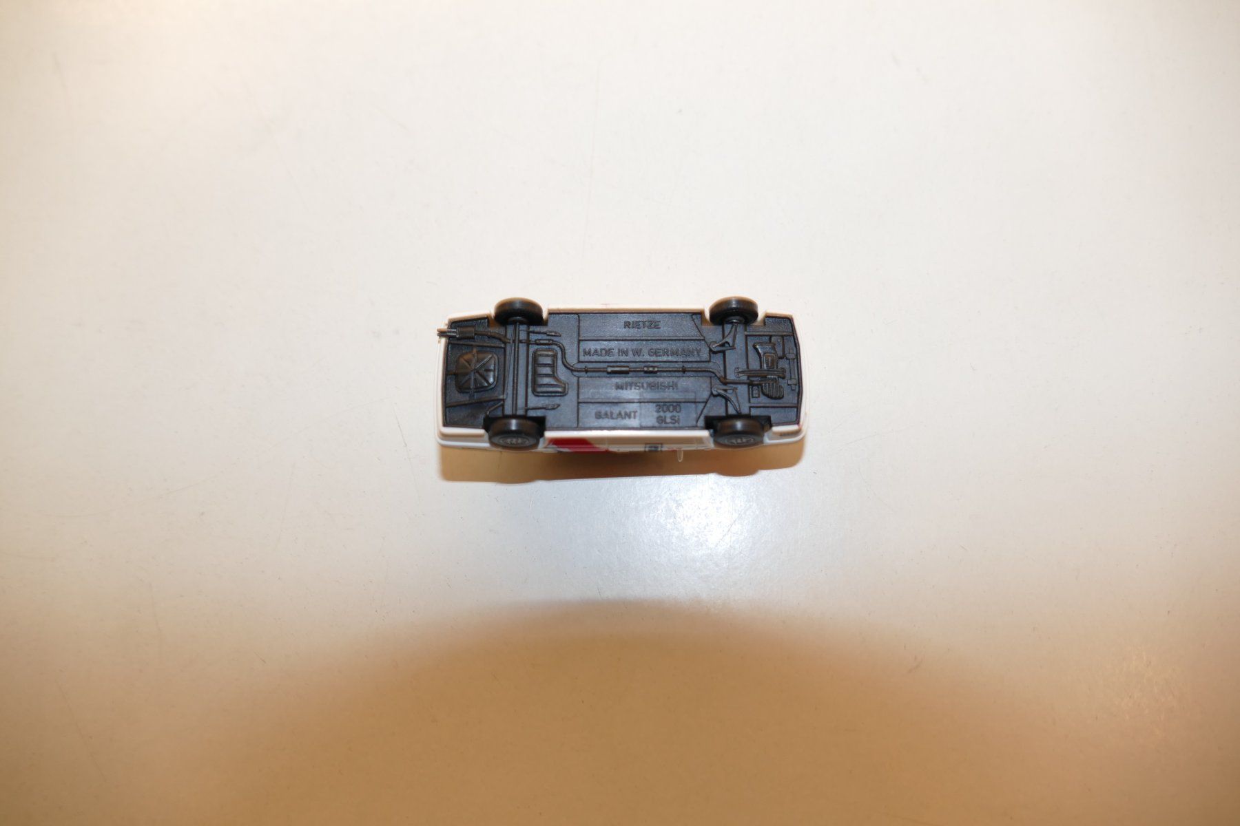 Rietze Voitures modèles: Rietze 1:87: Mitsubishi Galant #6 – Neuf (Voir description) à Niederhasli par rail-duerst 5