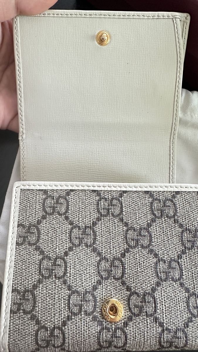 Gucci Portamonete: GUCCI Wallet – Usato da Reinach AG venduto da Meeill 2