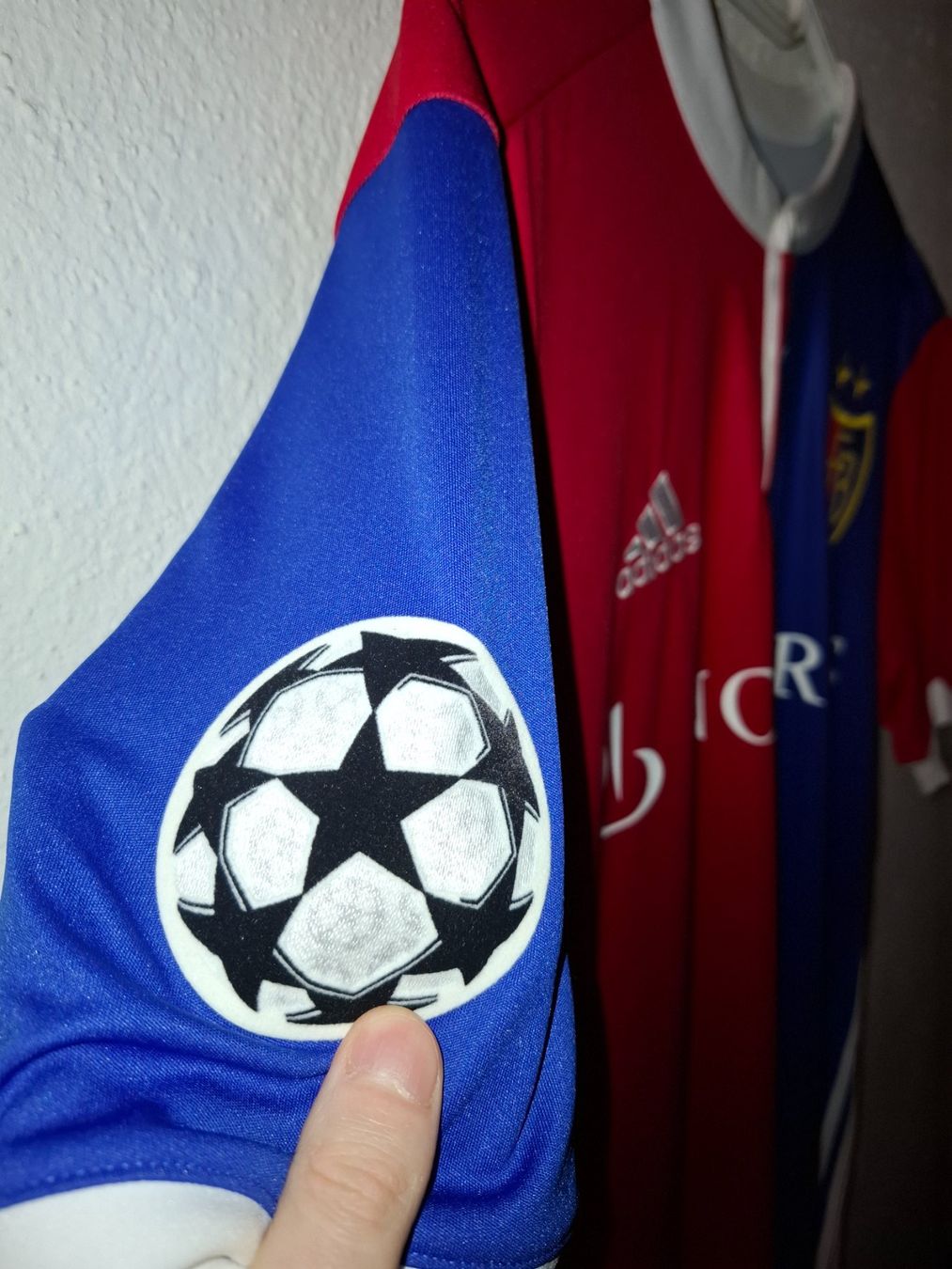 Adidas Leibchen & Hosen: FC Basel Trikot #14 Stocker – Neu (gemäss Beschreibung) aus Ammerswil AG von Treemountain 2