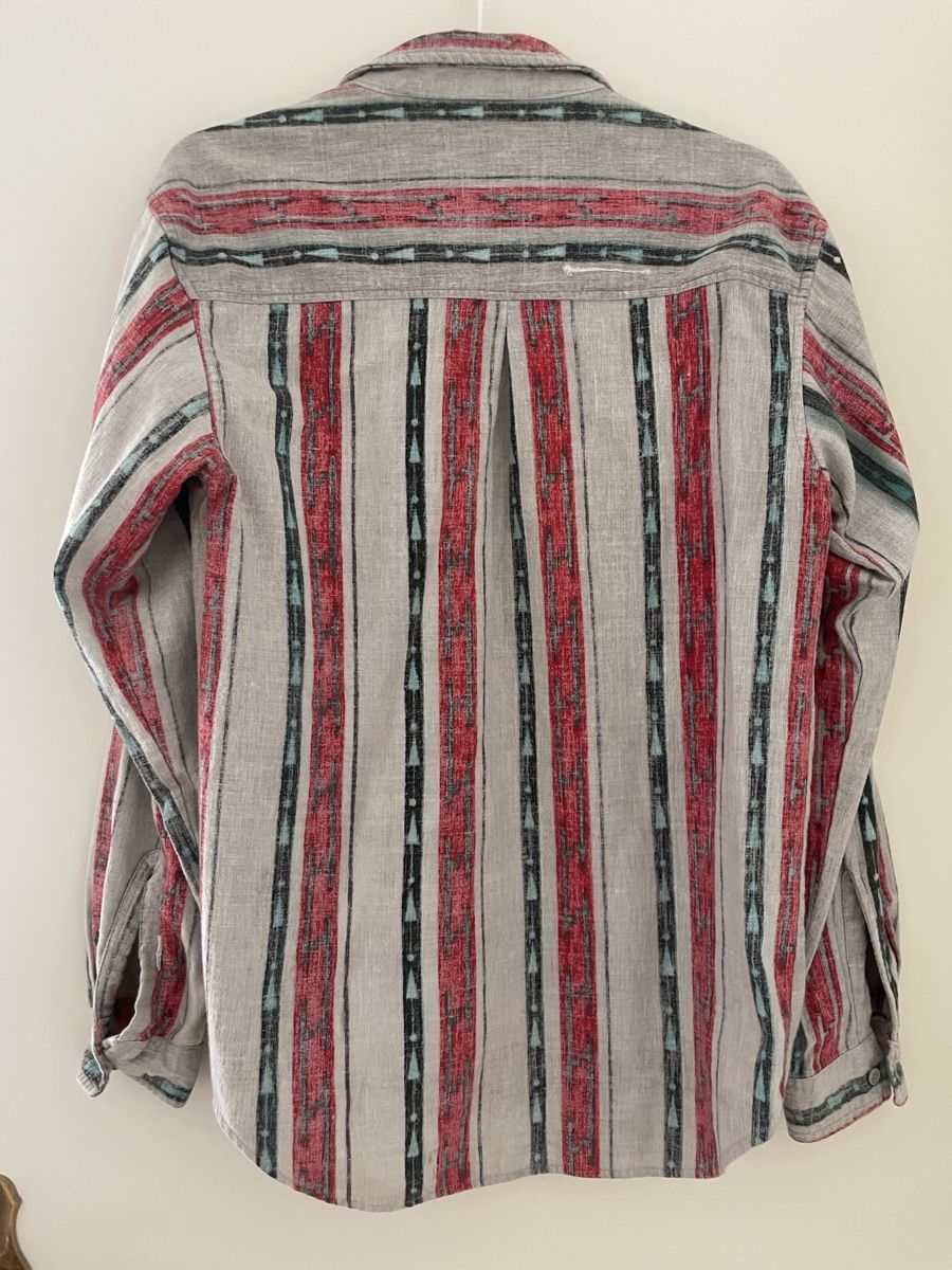 Camicie: Vintage Hemd – Usato da Zürich venduto da LeTeNiDo 1