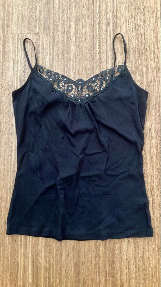 Tops: Damen Top schwarz Spitze Grösse M Esmara – Gebraucht aus Ruggell von VegasGirl