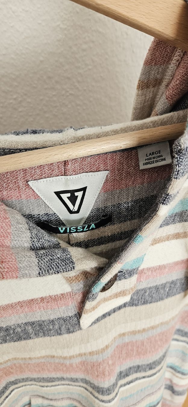 Maglioni & Felpe: Vissla Kapuzenpullover gestreift Grösse L – Usato da Rombach venduto da ThriftBetter 1