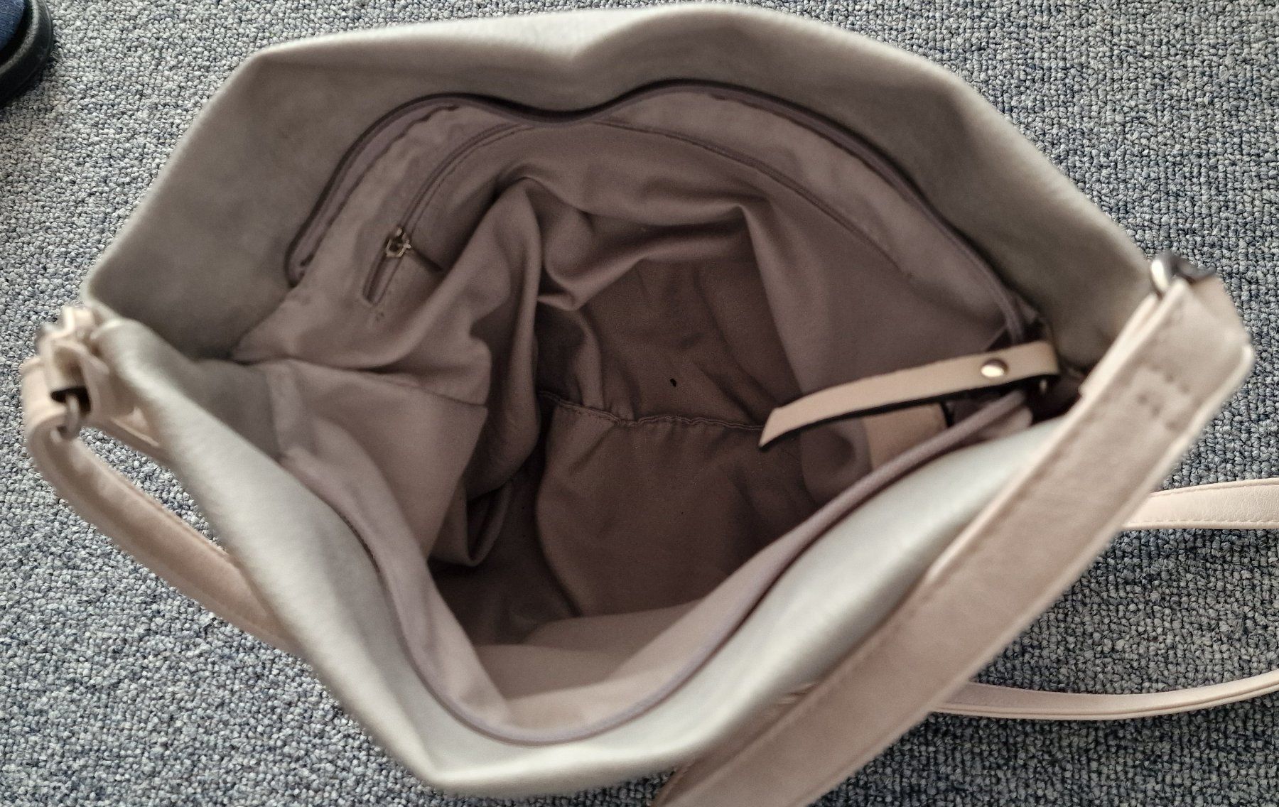 Borse da donna: Lederhandtasche – Usato da Frauenfeld venduto da Maschia 2